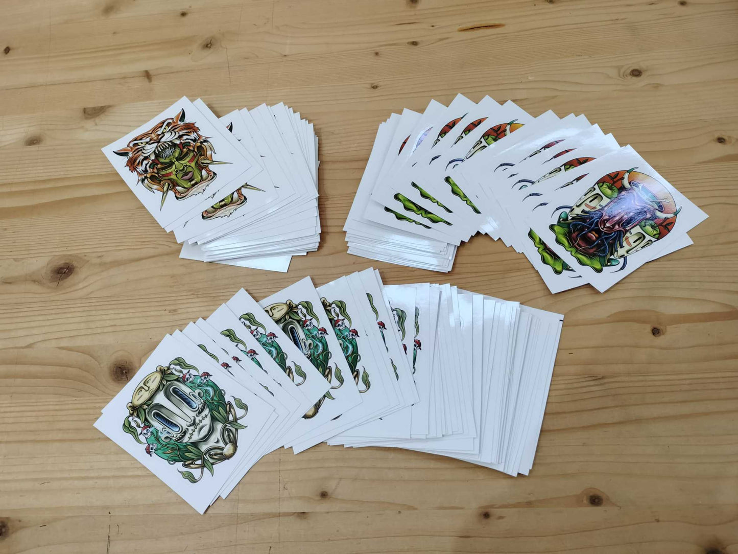 Adesivi stickers bollini decalcomanie in PVC