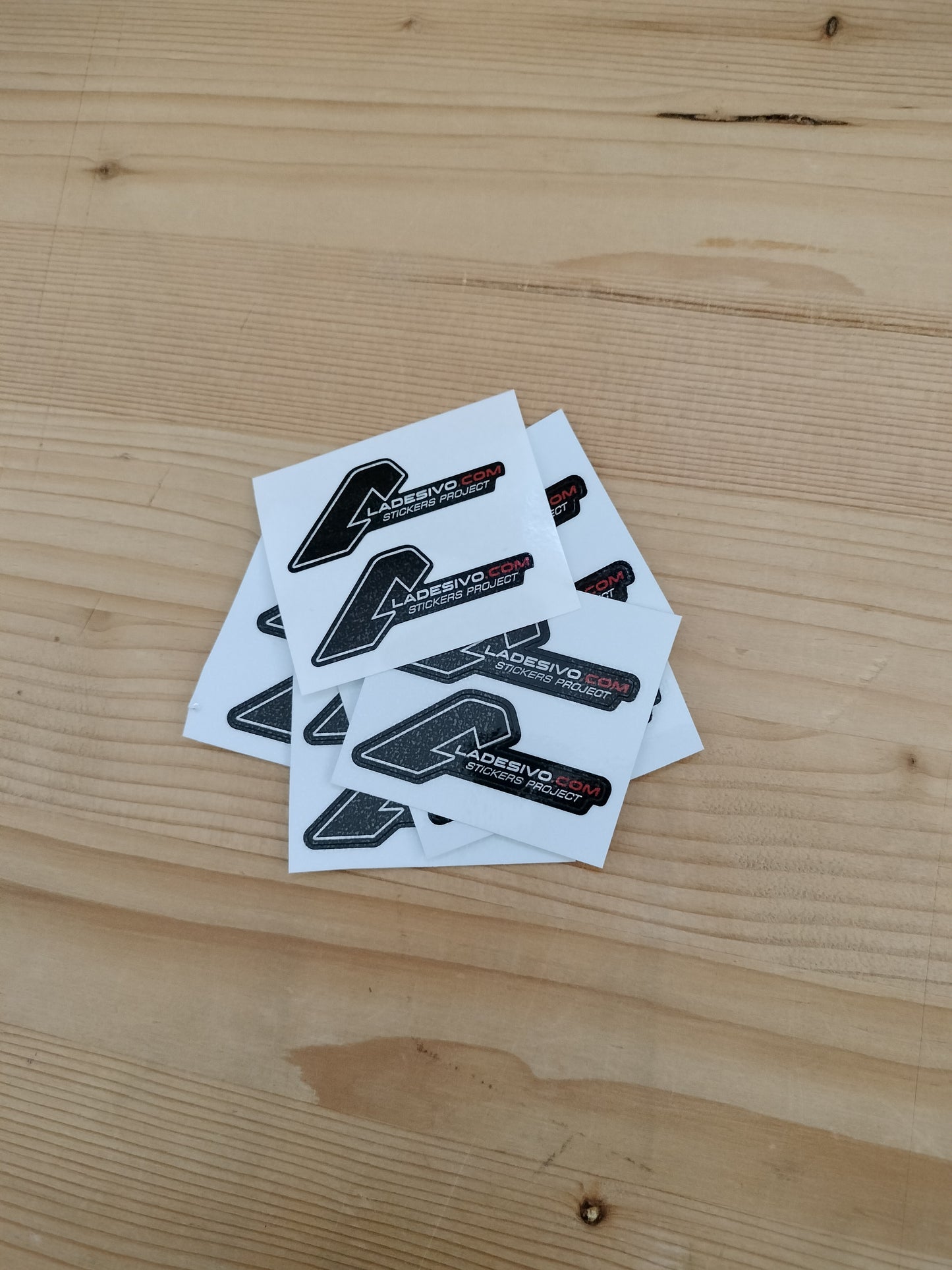 Adesivi stickers bollini decalcomanie in PVC
