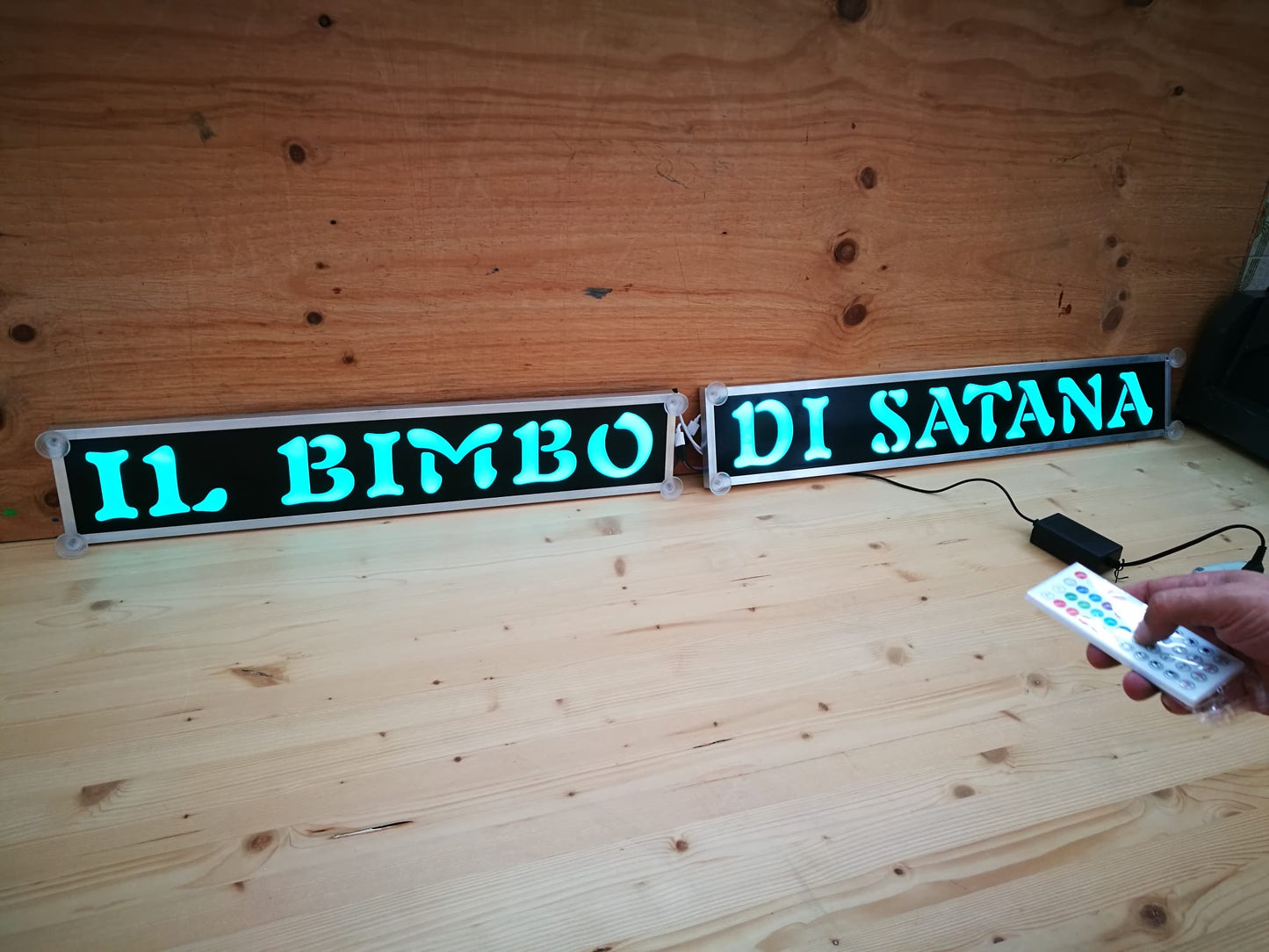 Tabelle Luminose personalizzate per camion tir auto 12/24v