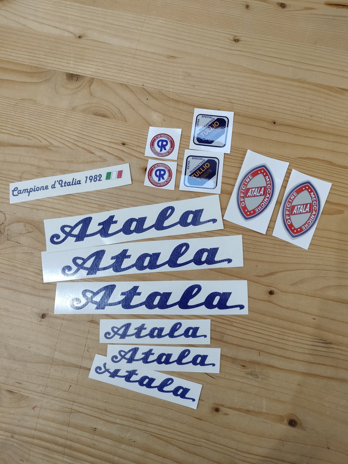 kit adesivi atala campione d' italia 12 pezzi telaio bici corsa bdc